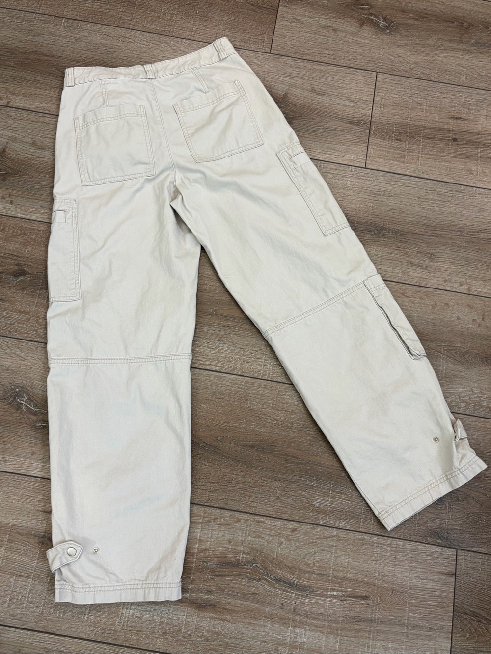 H&M Cream Beige Utility Cargo Pants Size 6 Straight Leg - Picture 4 of 8
